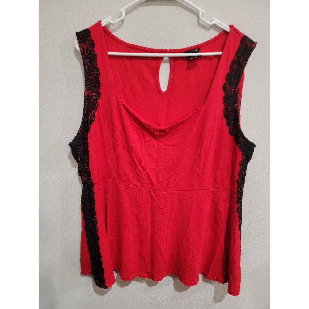 Torrid Women's Plus 3 3X Red Sleeveless Black Lace Side Sweetheart Peplum Tank
